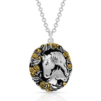 Winner&#39;s Circle Horse Necklace